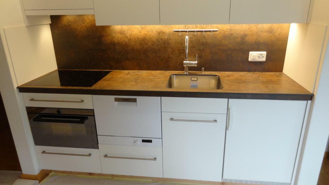 Crusch 32 Apartment ซาเมอดัน ภายนอก รูปภาพ